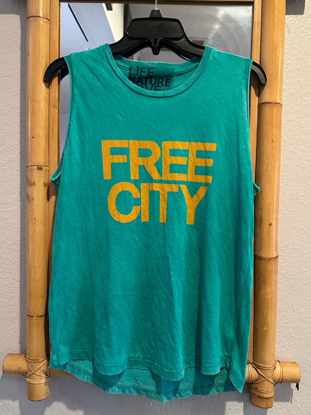 Like new! Freecity muscle tank / EUC / discontinued style